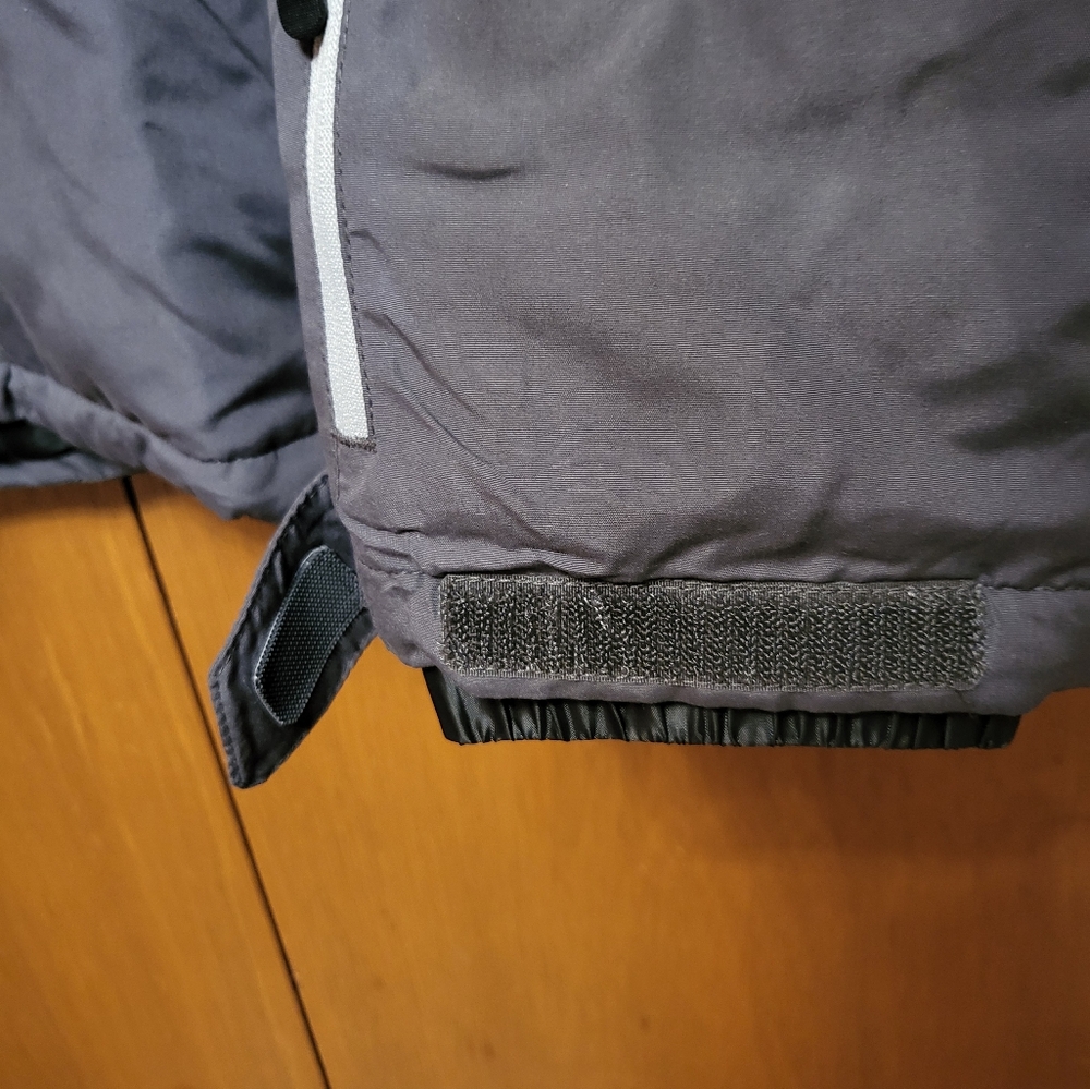 Women's Gray Light Weight Insulated Jacket/Hood/XLarge Little Donkey Andy - Picture 8 of 8